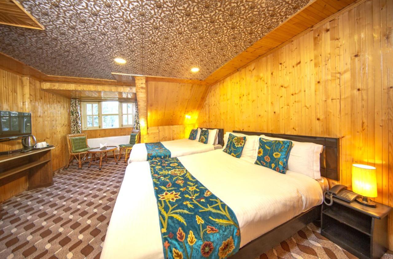 Gulmarg Ski Hill Resort Exterior photo